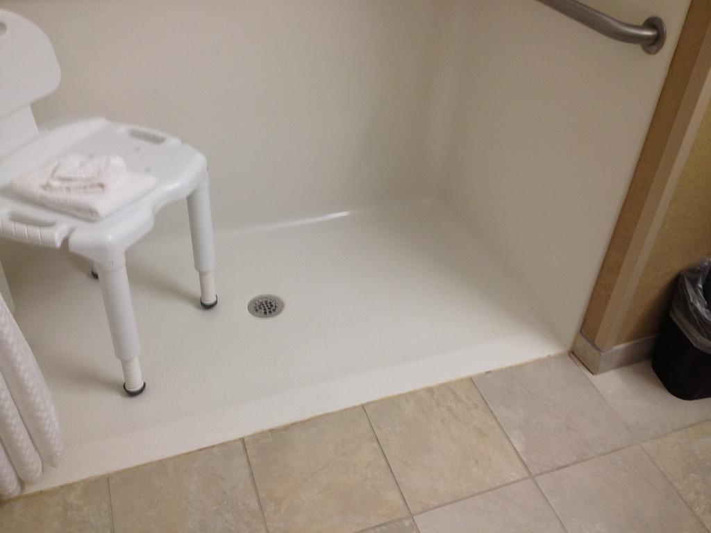 Microtel Inn & Suites By Wyndham Mineral Wells/Parkersburg Kültér fotó